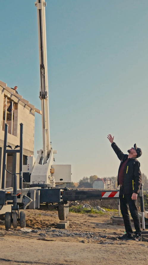 Konstrukcje Polska – Usługi dźwigowe rolka